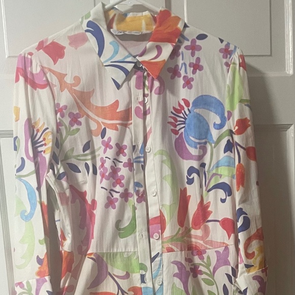 Zara floral dress - Picture 1 of 3